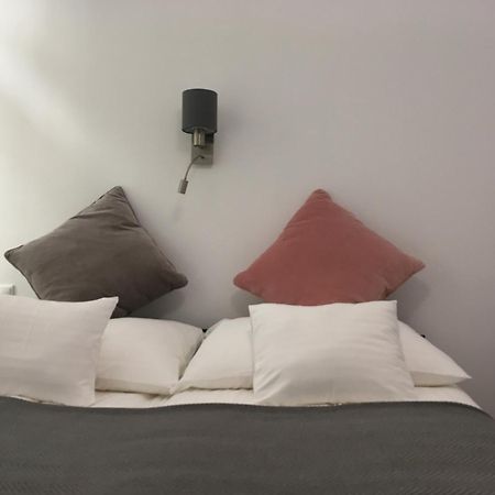 Dóm Apartman Szeged Ruang foto