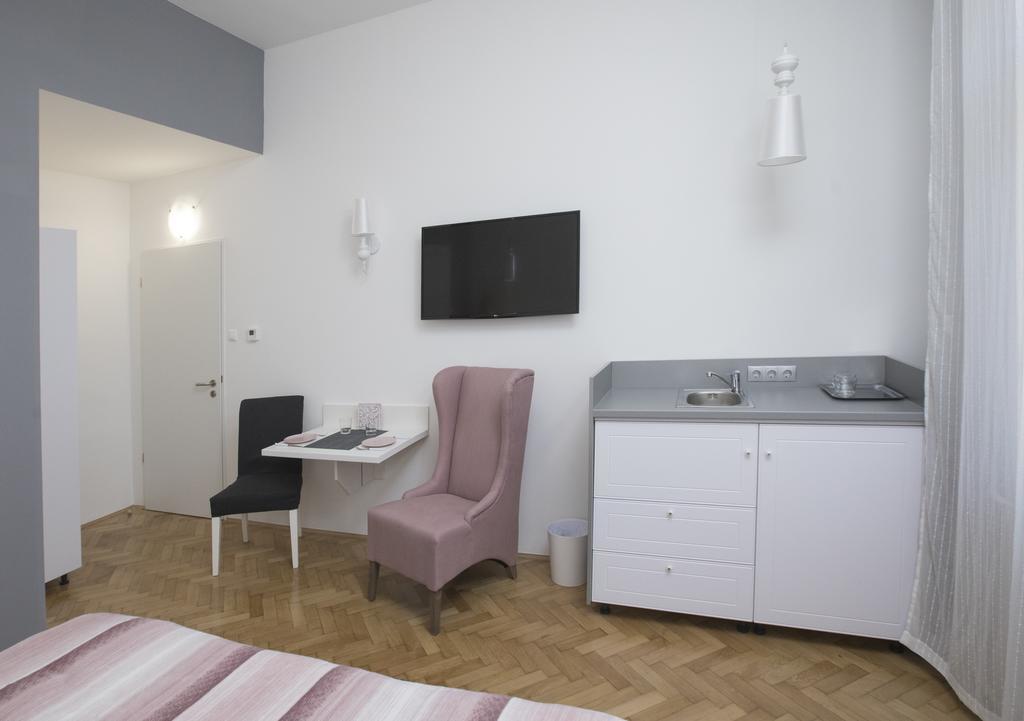 Dóm Apartman Szeged Bagian luar foto